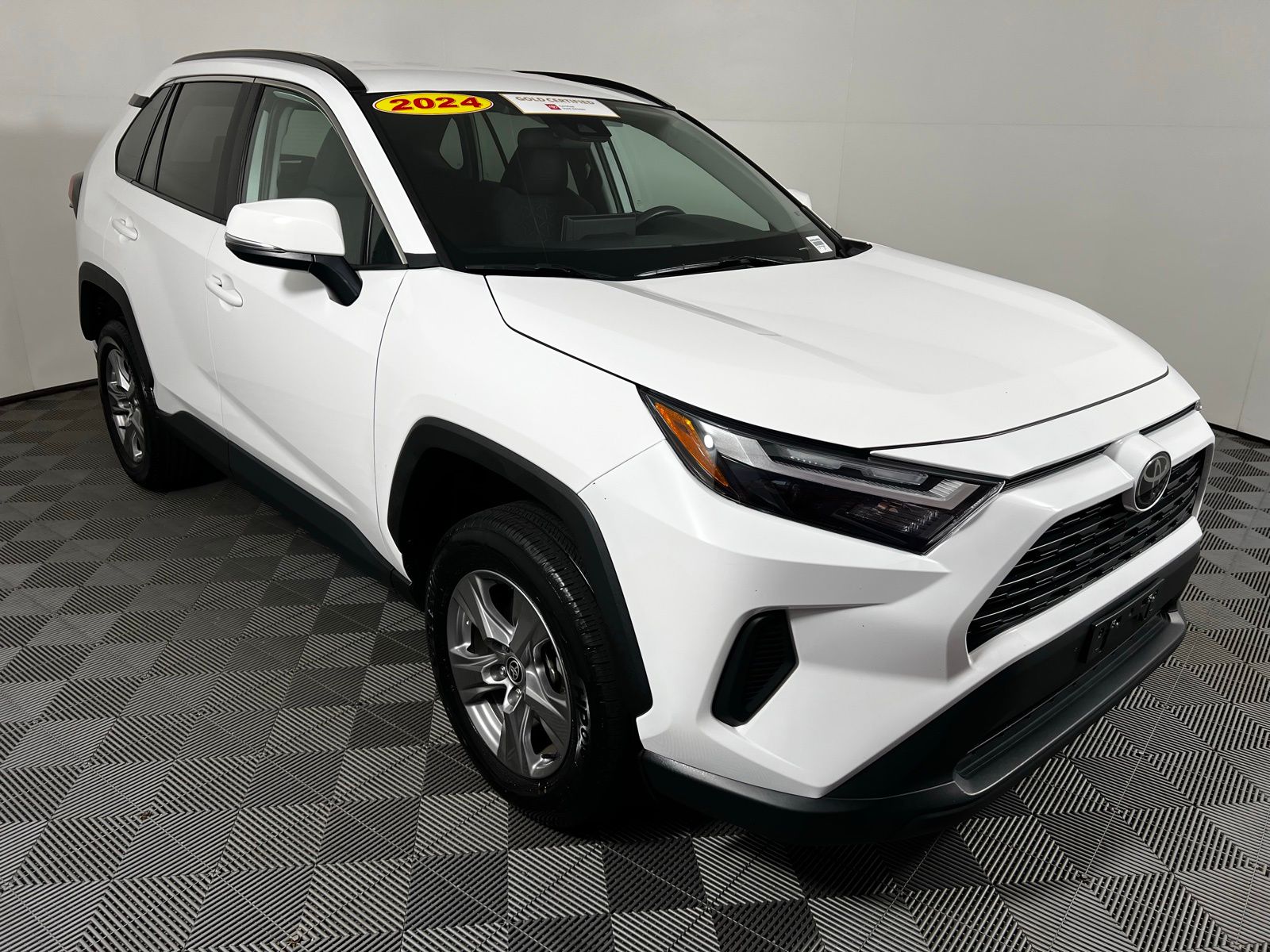 Thumbnail: 2024 Toyota RAV4 - 3