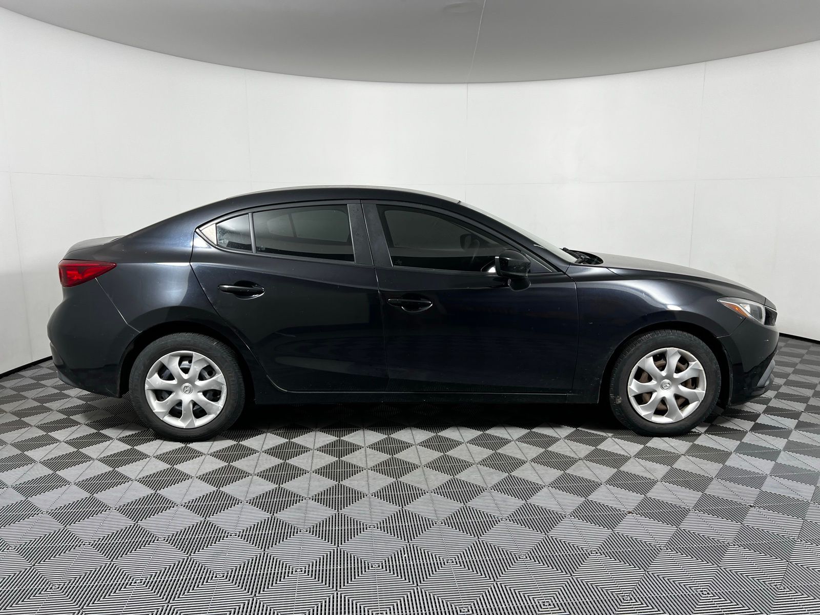 Thumbnail: 2015 Mazda Mazda3 - 4