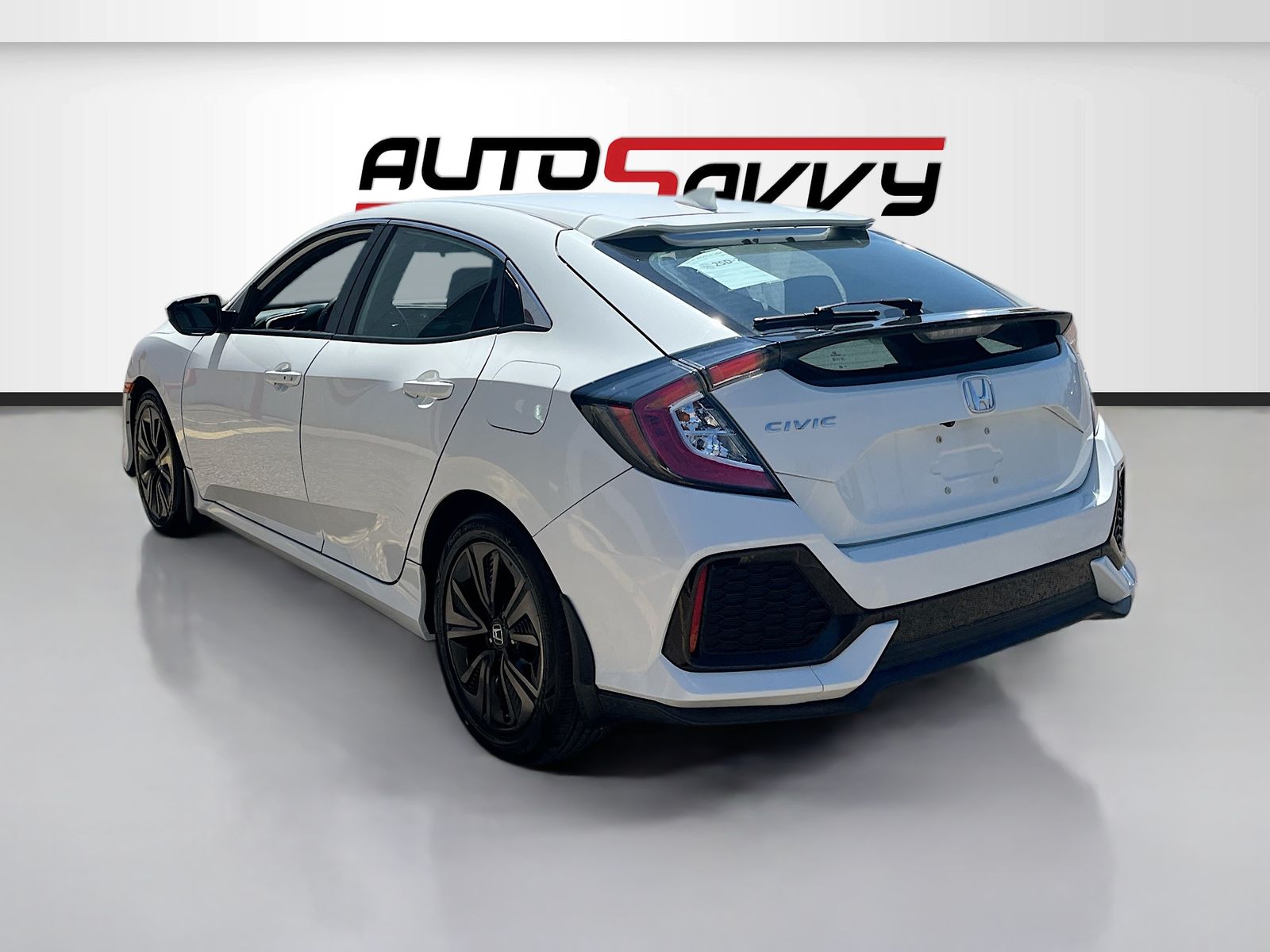 Used 2018  Honda EX image 5