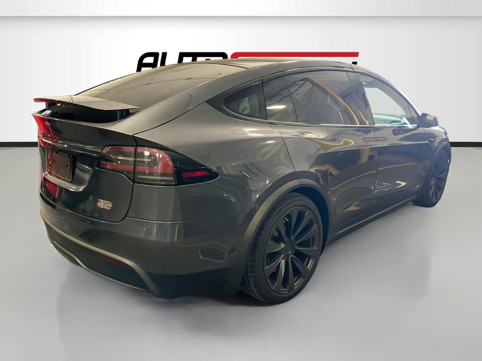 Used 2022 Gray Tesla Plaid image 7
