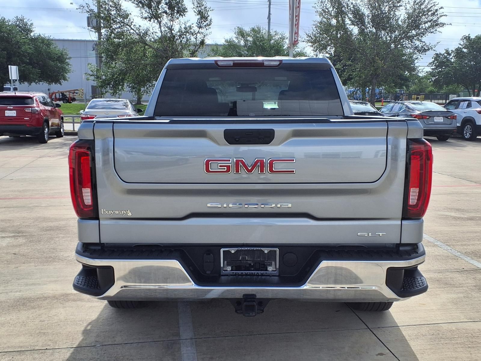 2025 GMC Sierra 1500 SLT - 5