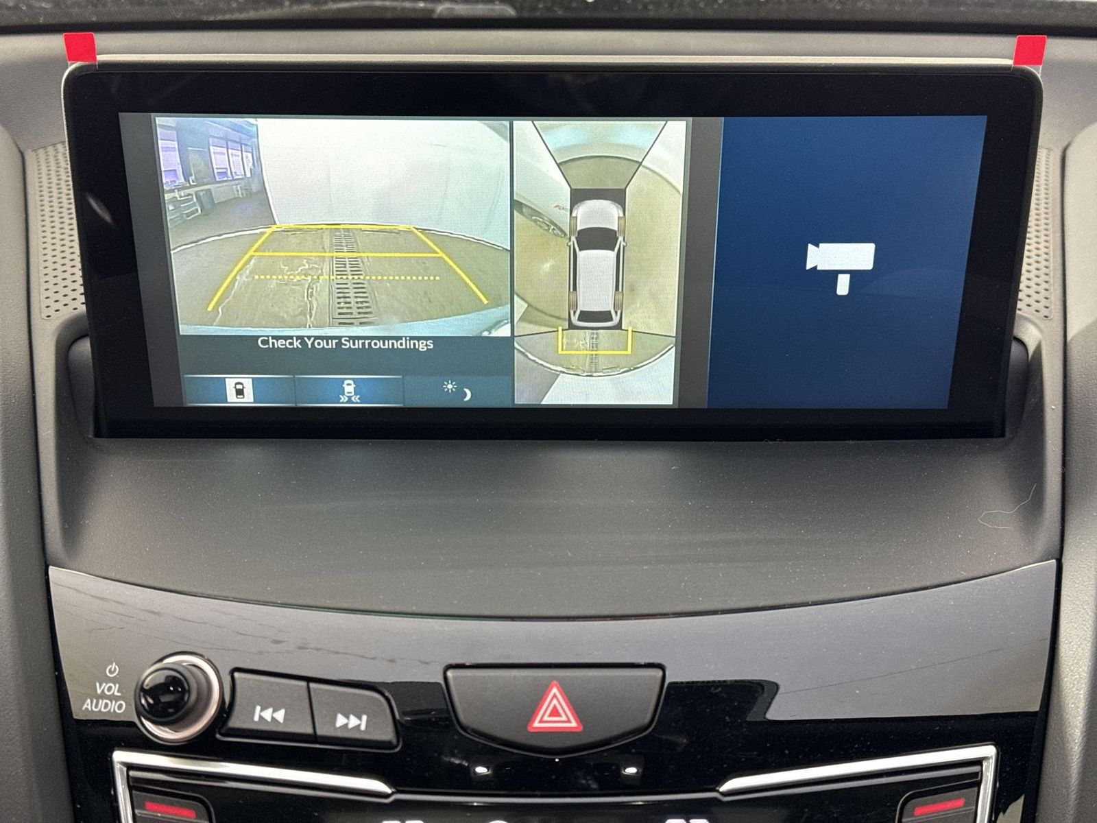 View vehicle photo 7