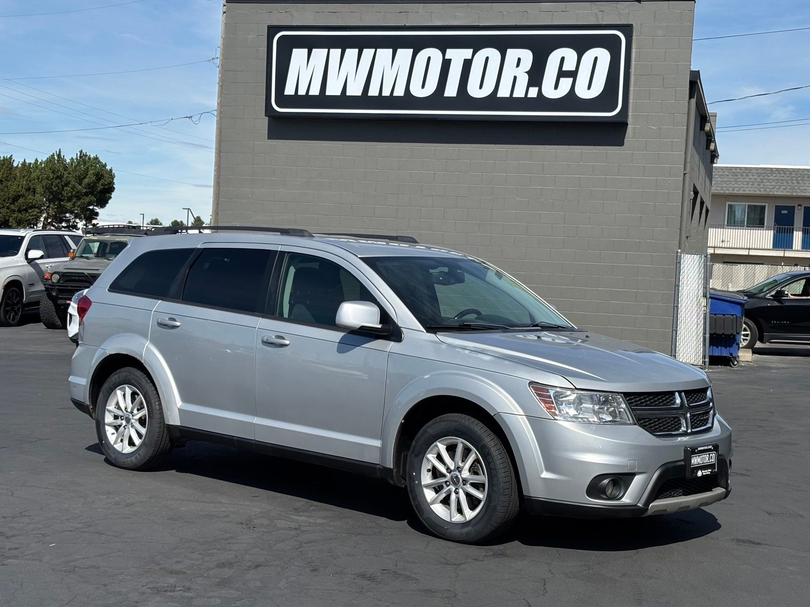 Bright Silver Clearcoat Metallic 2014 Dodge Journey SUV / Crossover Front-Wheel Drive 6-Speed Automatic