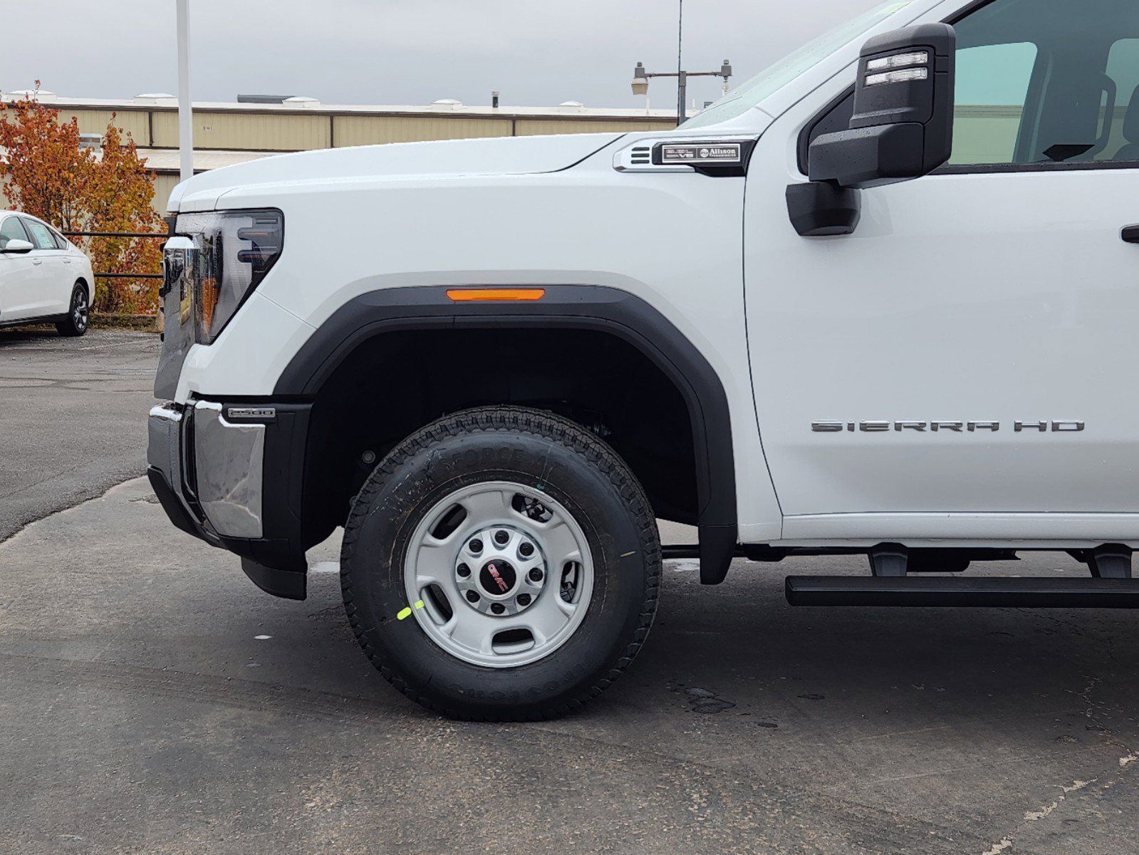 2025 GMC Sierra 2500HD Pro 7