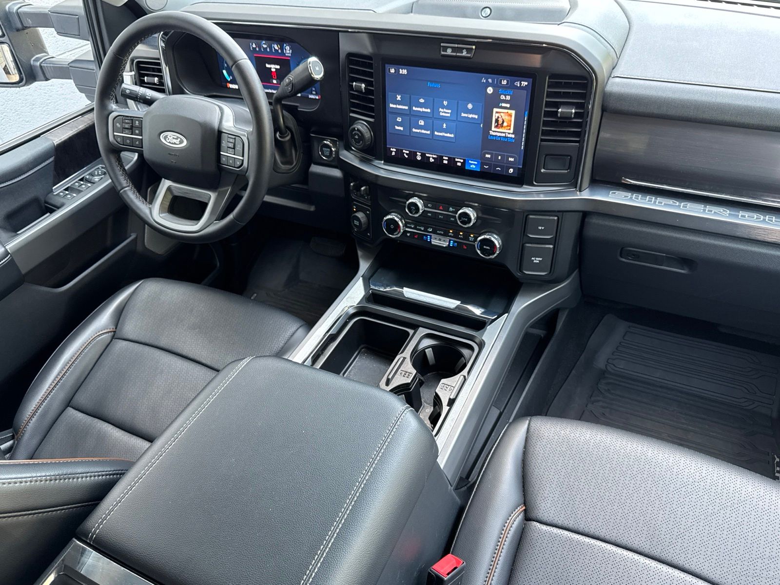 Certified Used 2025 Agate Black Metallic Ford Lariat image 32