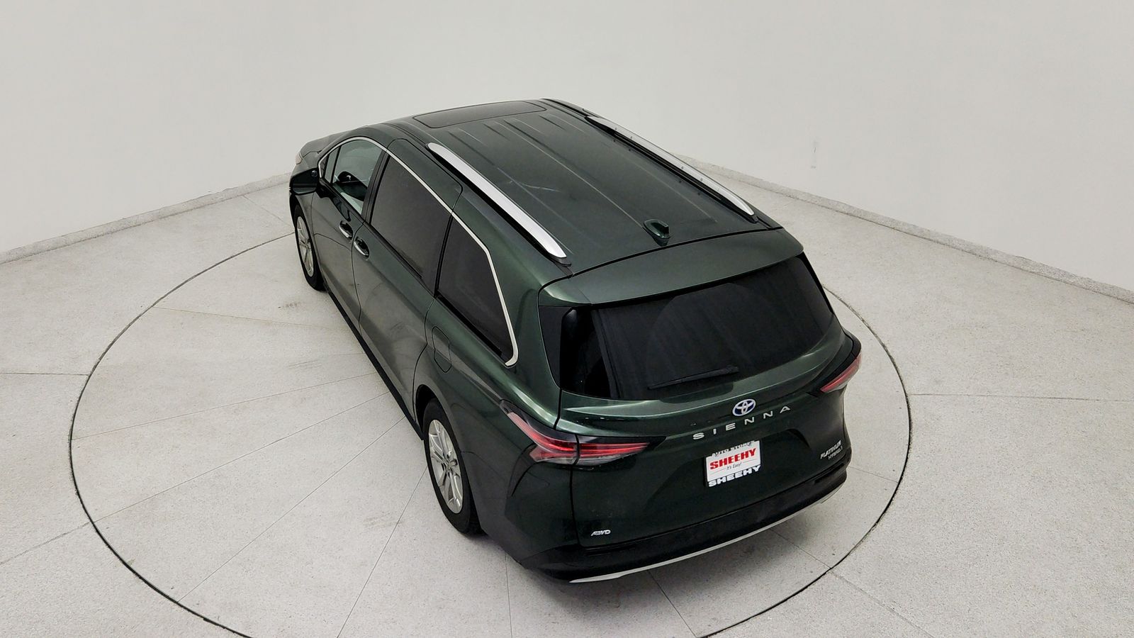 Used 2024  Toyota Platinum image 18