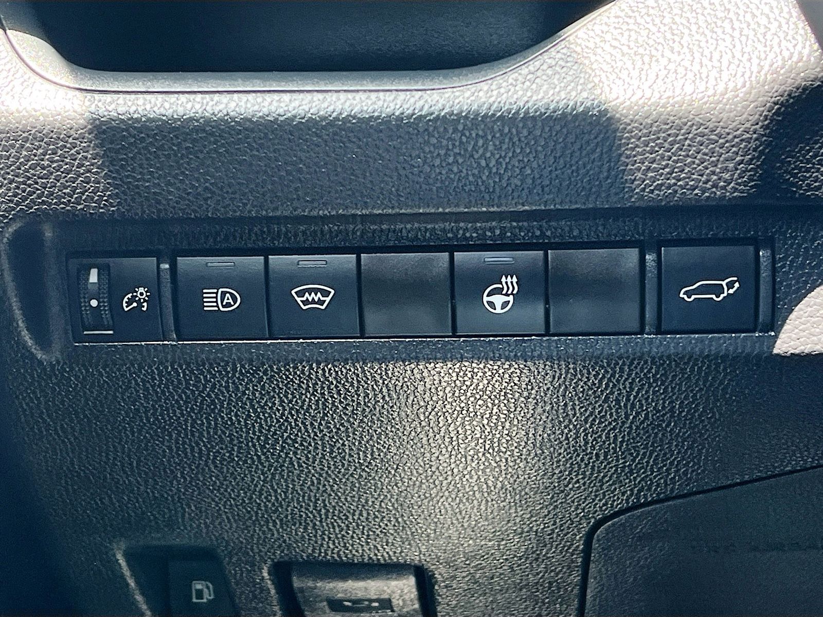 Used 2025 Gray Toyota XLE image 10