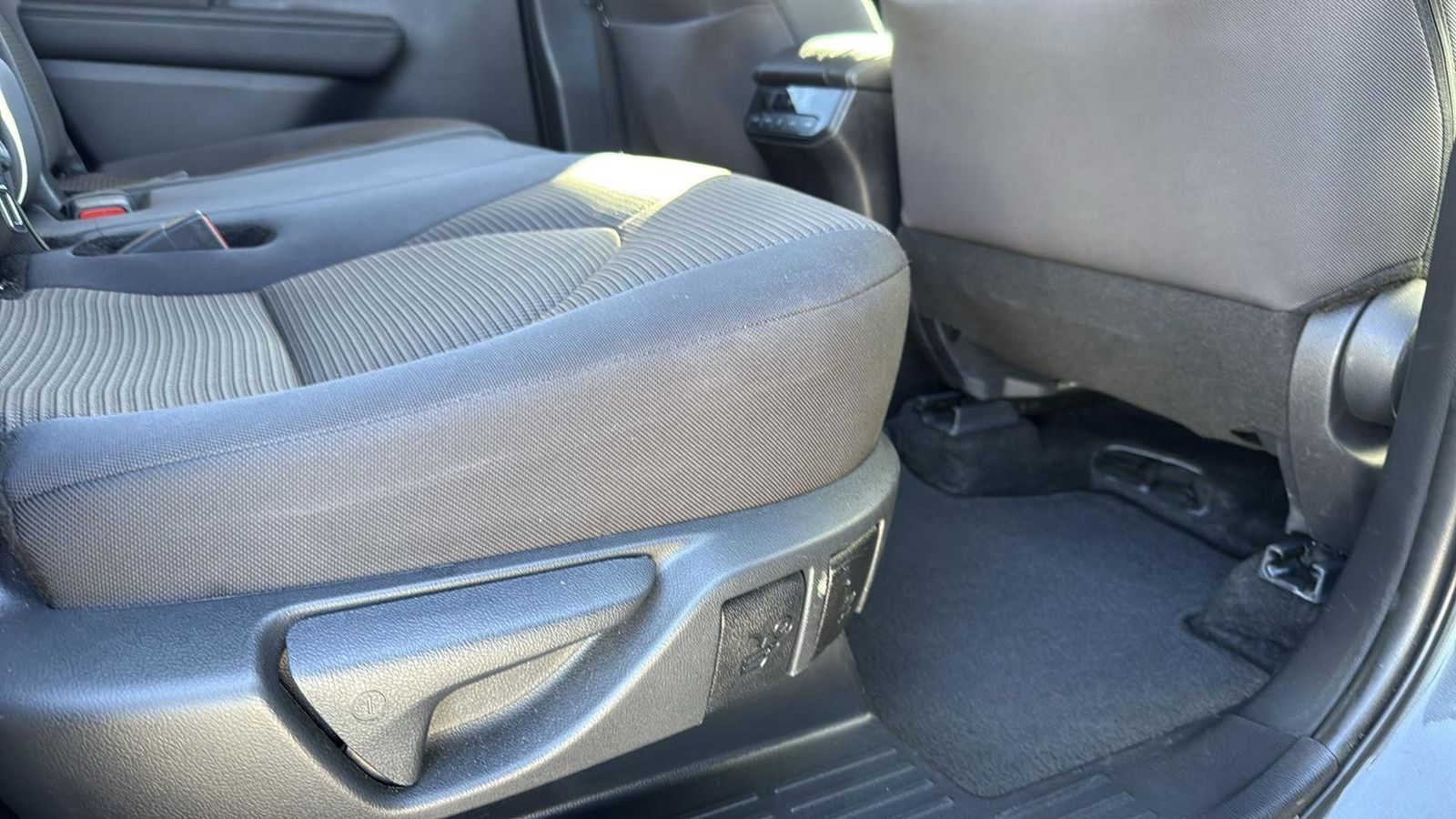 Used Car 2025 Toyota Highlander  Le For Sale Under $40,000 In Austin, Texas