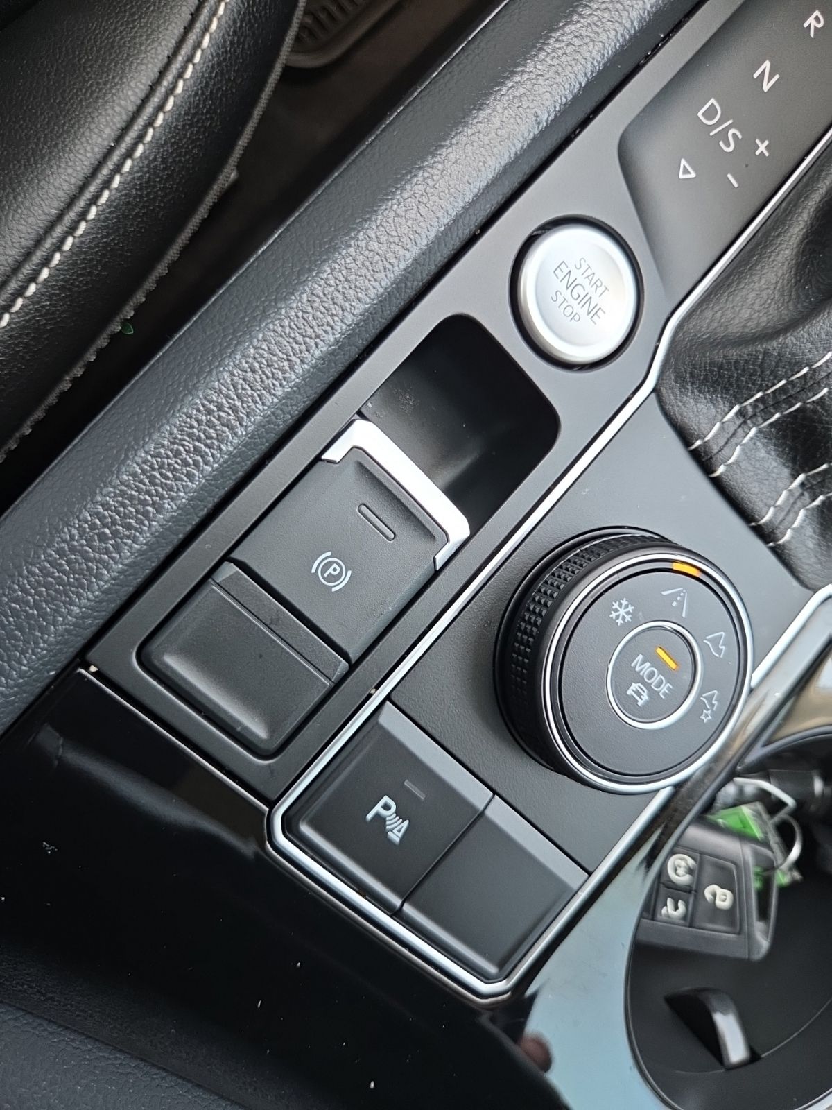 used 2023 Volkswagen Atlas car, priced at $32,150