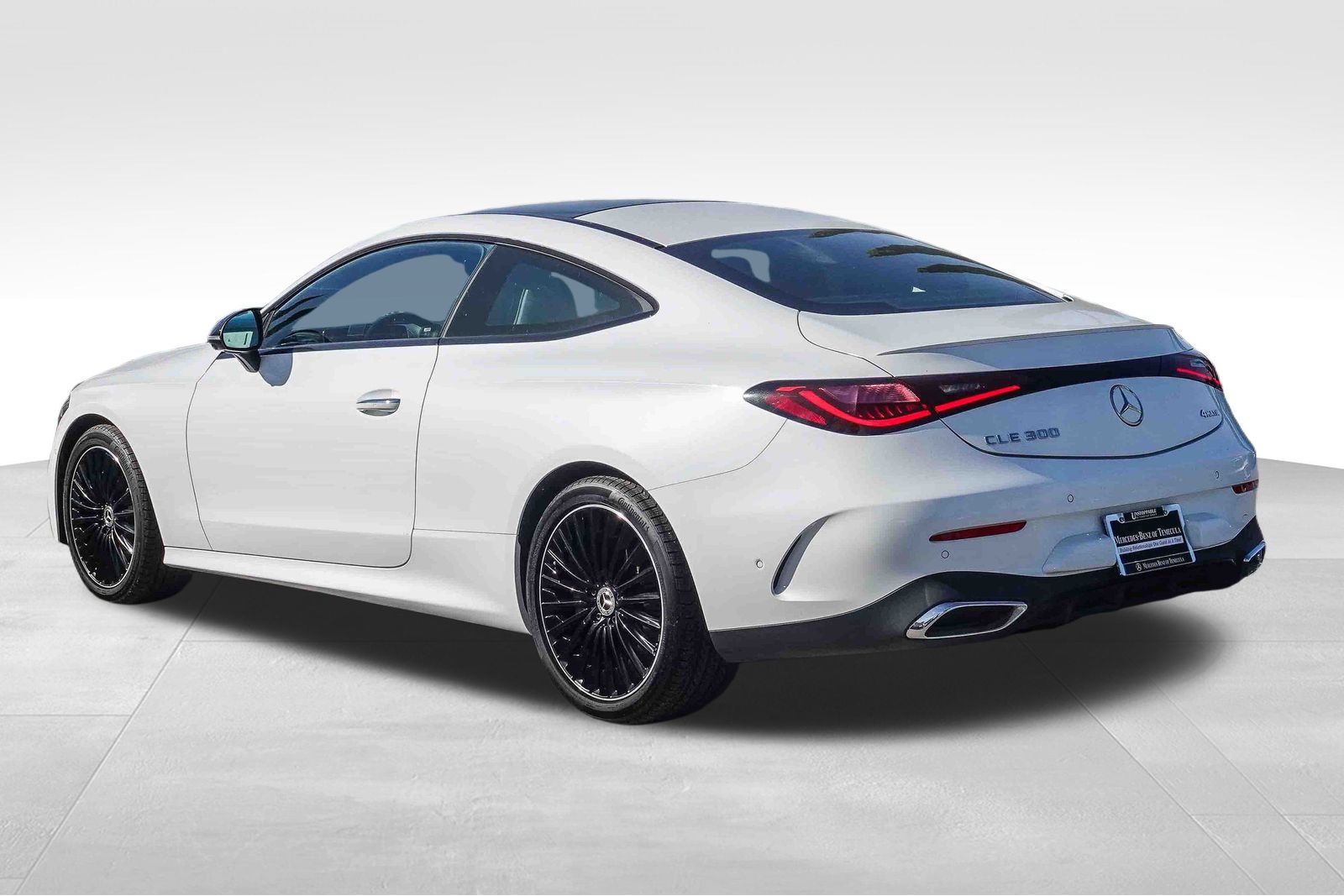 New Manufaktur Moonlight White Metallic 2024 Mercedes-Benz CLE CLE