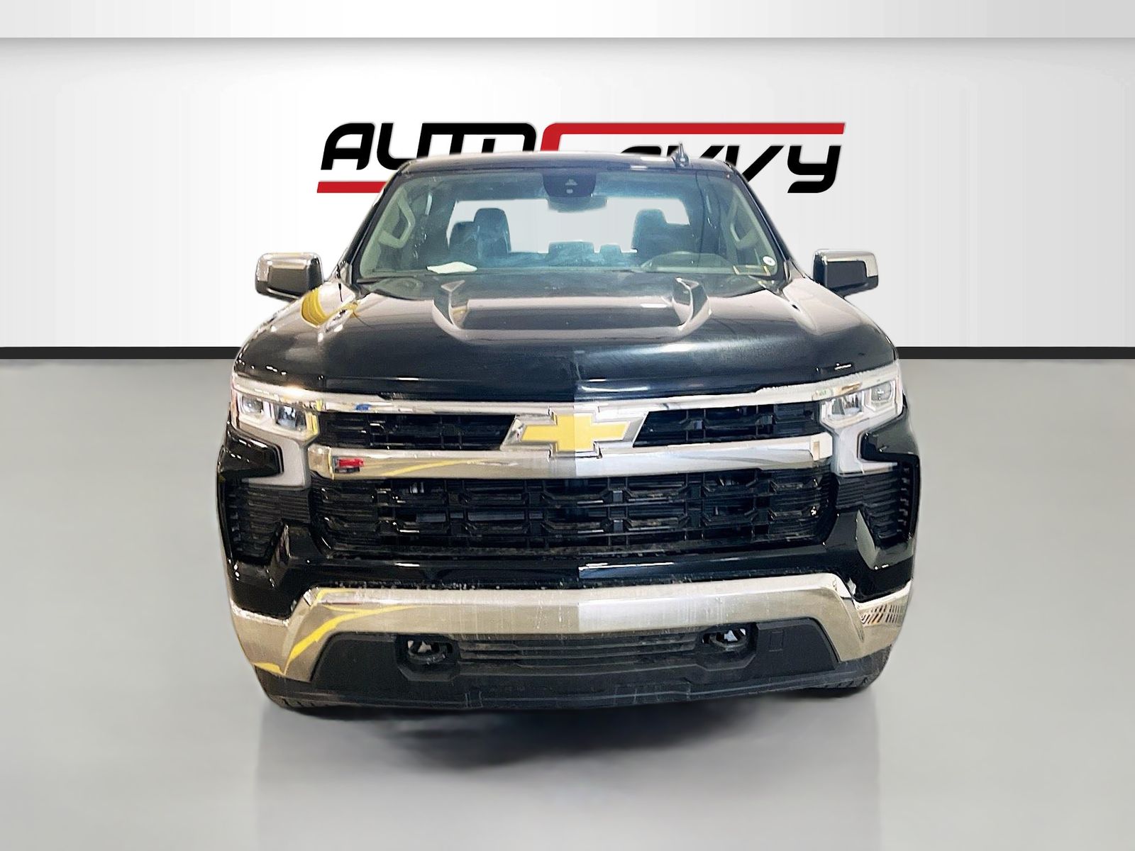 Used 2025 Black Chevrolet LT image 2