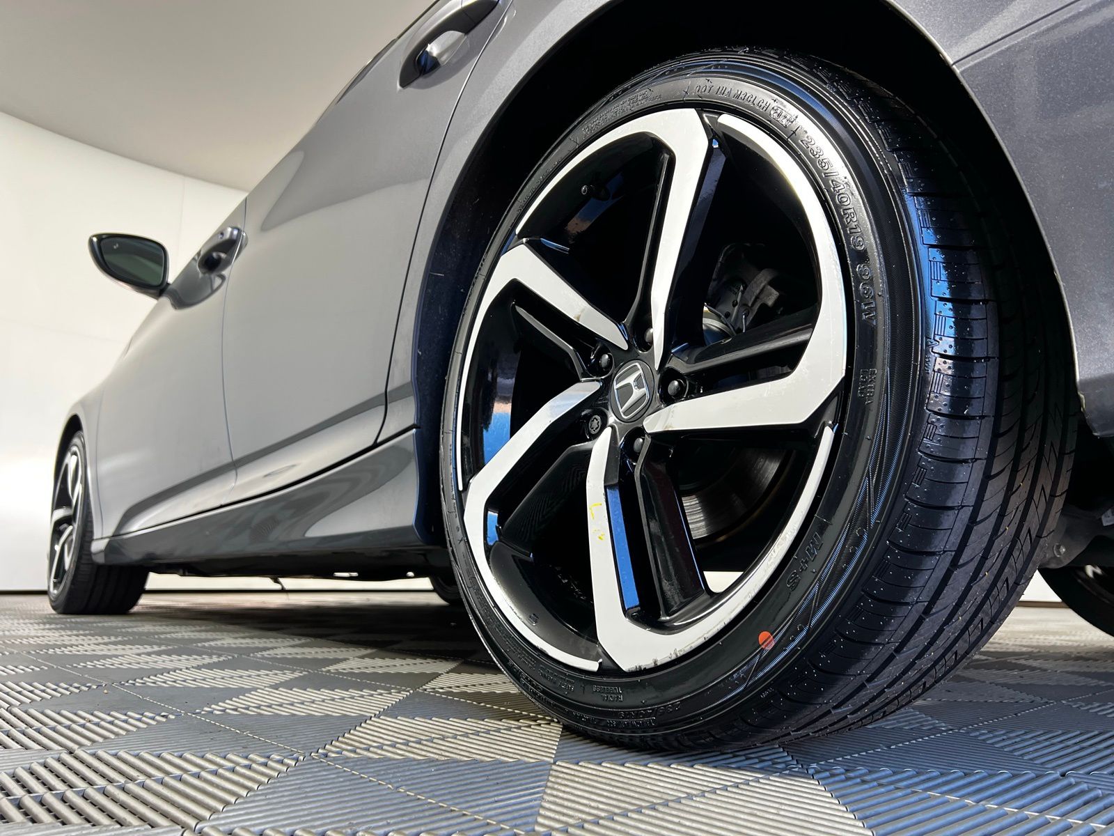 Thumbnail: 2020 Honda Accord - 27