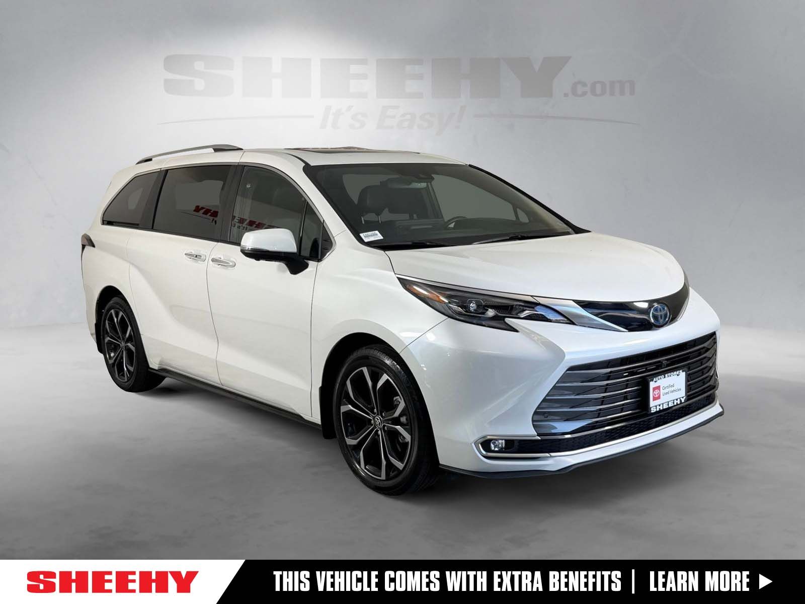 2025 Toyota Sienna Platinum