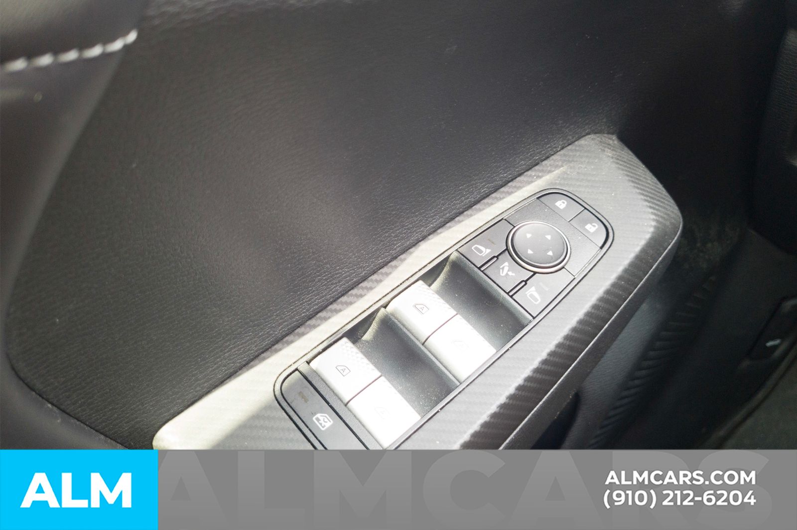Used 2023 Red Diamond Mitsubishi SE image 14