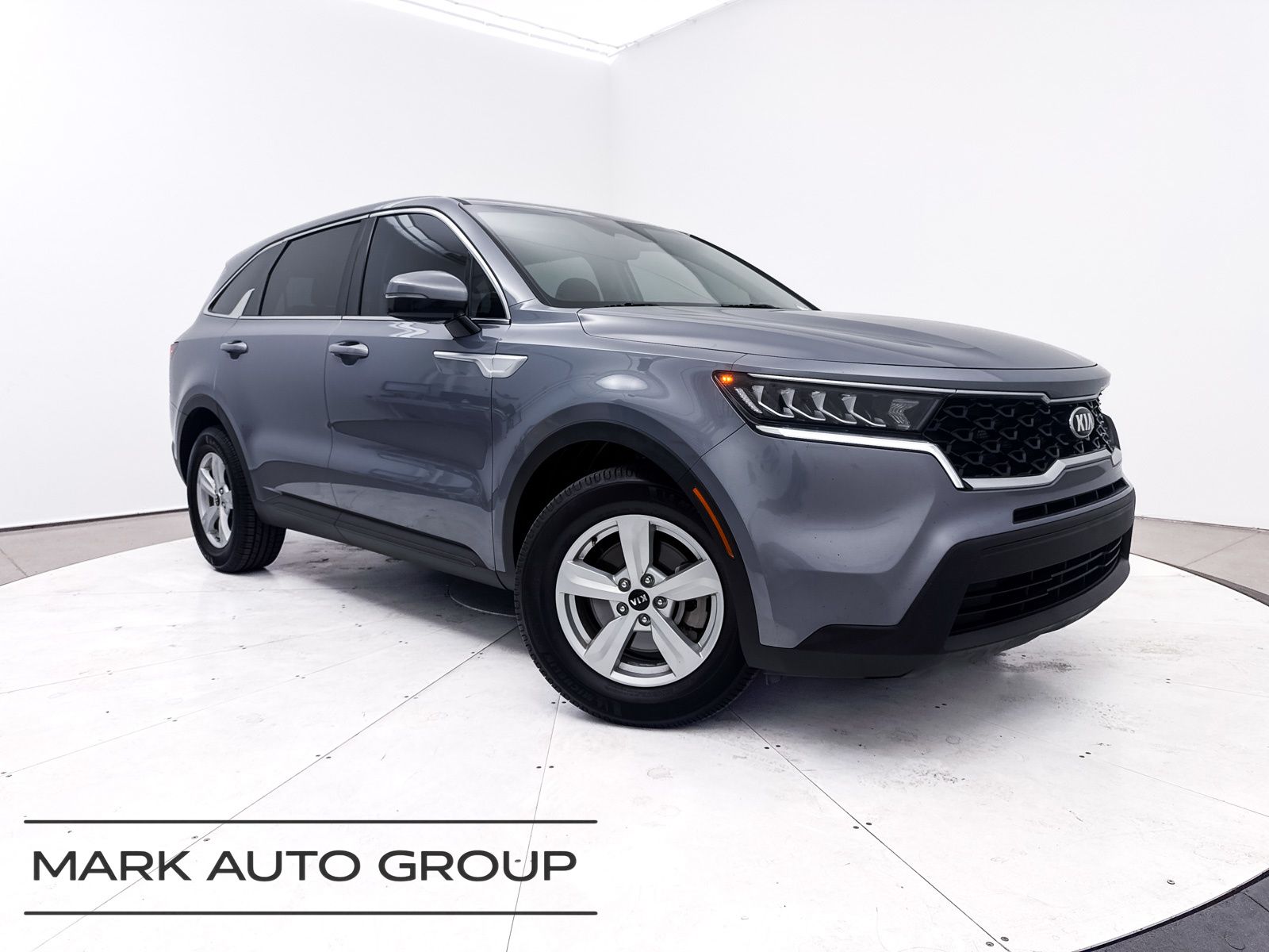 2021 Kia Sorento LX