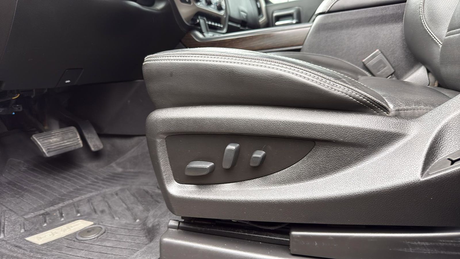 Used Car 2018 Gmc Sierra 1500  Denali For Sale Under $35,000 In Austin, Texas