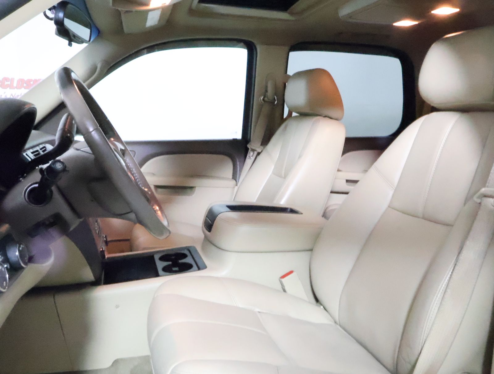 2010 Chevrolet Tahoe LT photo