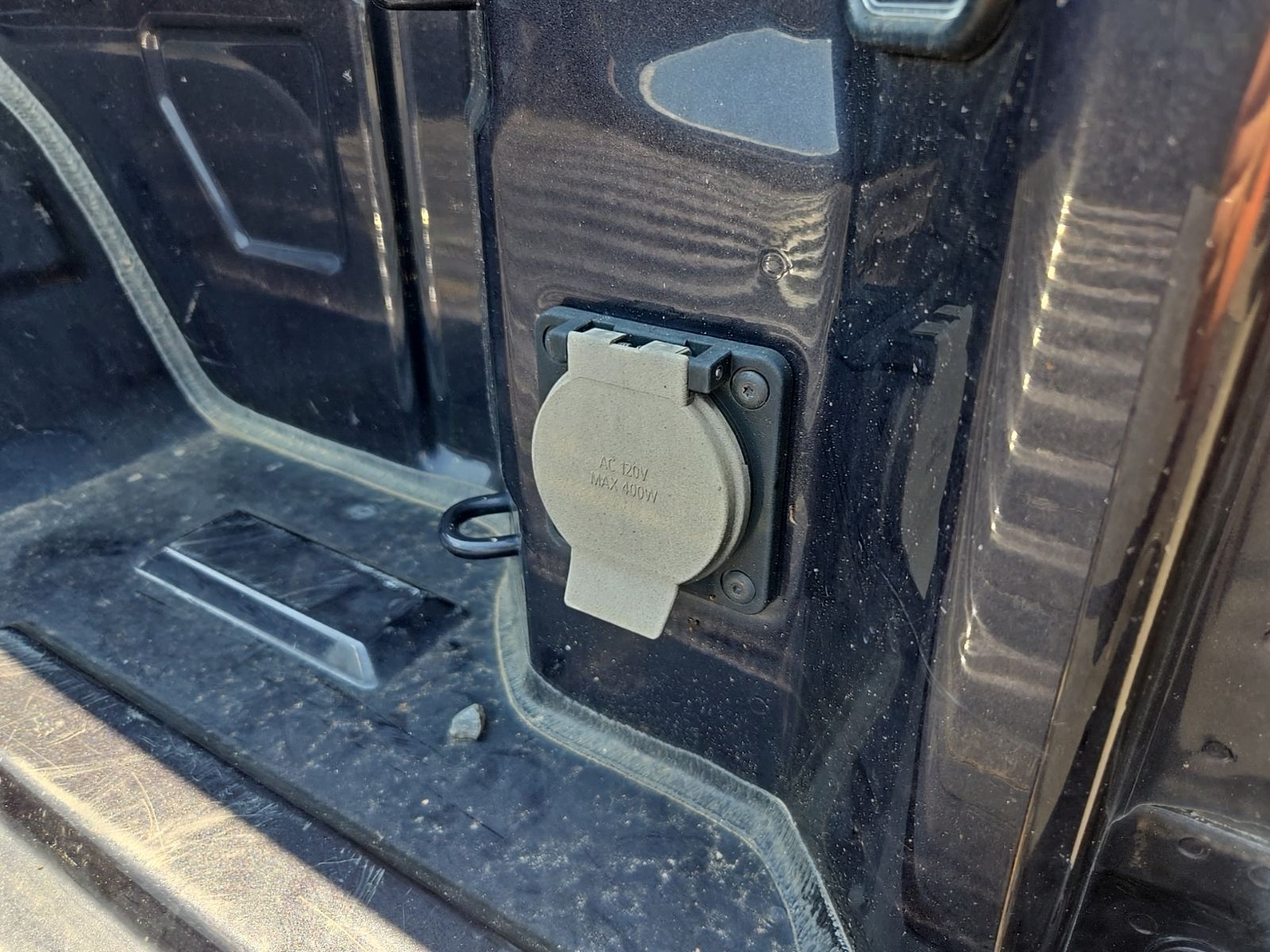 Used 2023 Gray Chevrolet LT image 32