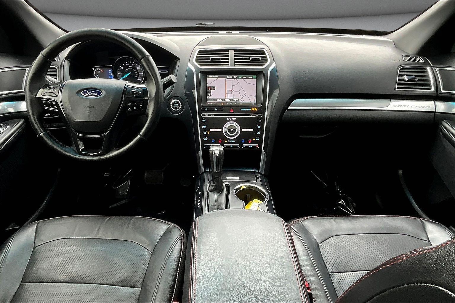 View vehicle photo 7