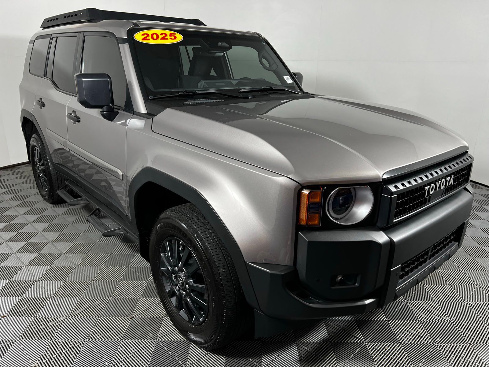 Thumbnail: 2025 Toyota Land Cruiser - 3