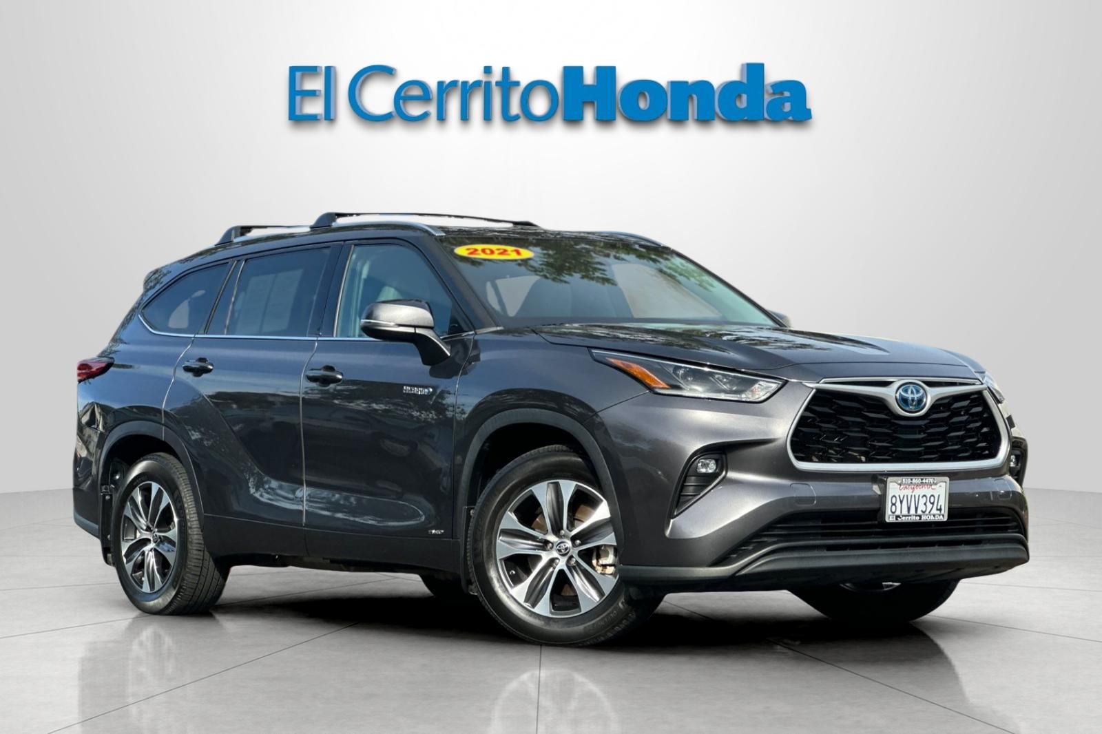 Magnetic Gray Metallic 2021 Toyota Highlander Hybrid SUV / Crossover All-Wheel Drive Continuously Variable Transmission