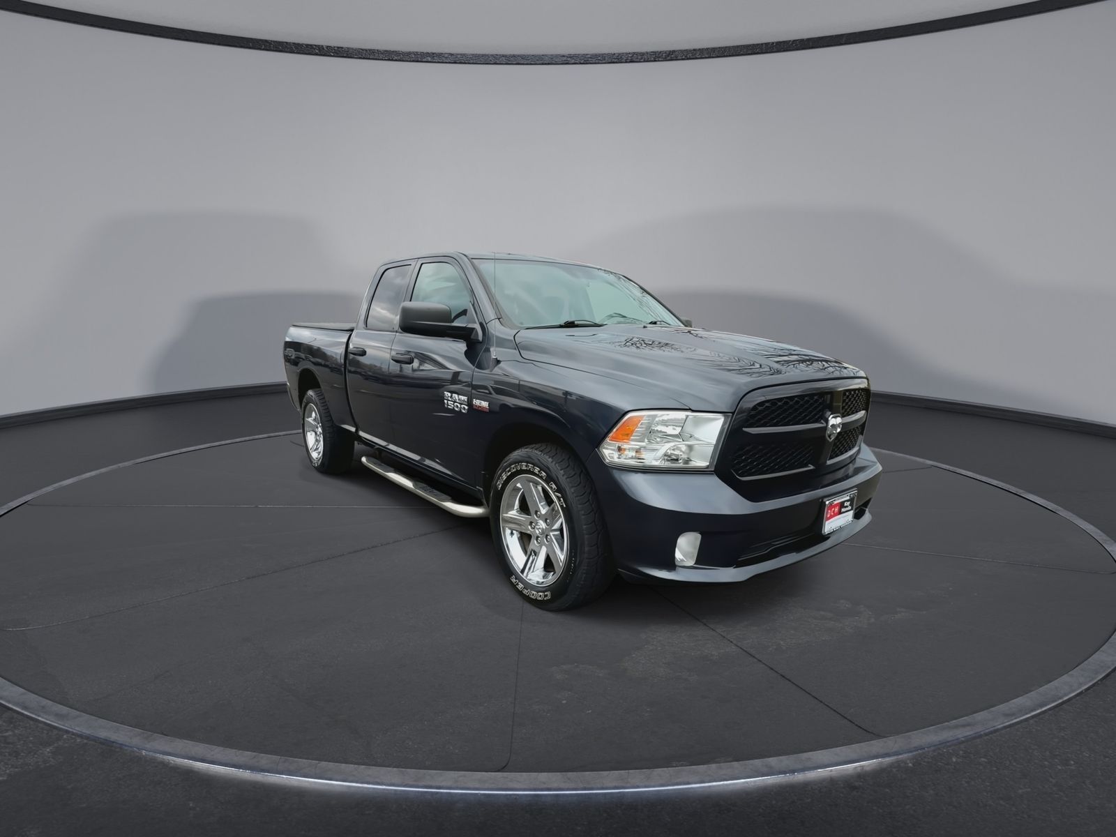 View vehicle photo 2