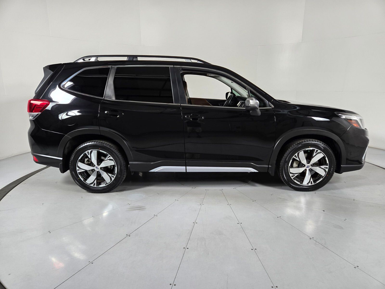 2021 Subaru Forester Touring 3