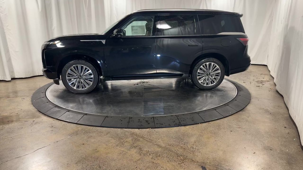 2025 Infiniti QX80 Sensory photo 6