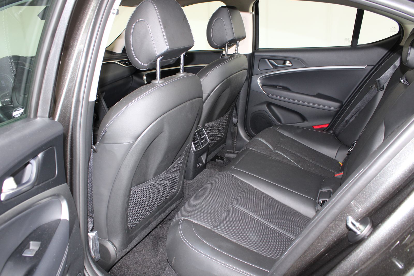 Used 2026 Gray Genesis 2.5T image 5