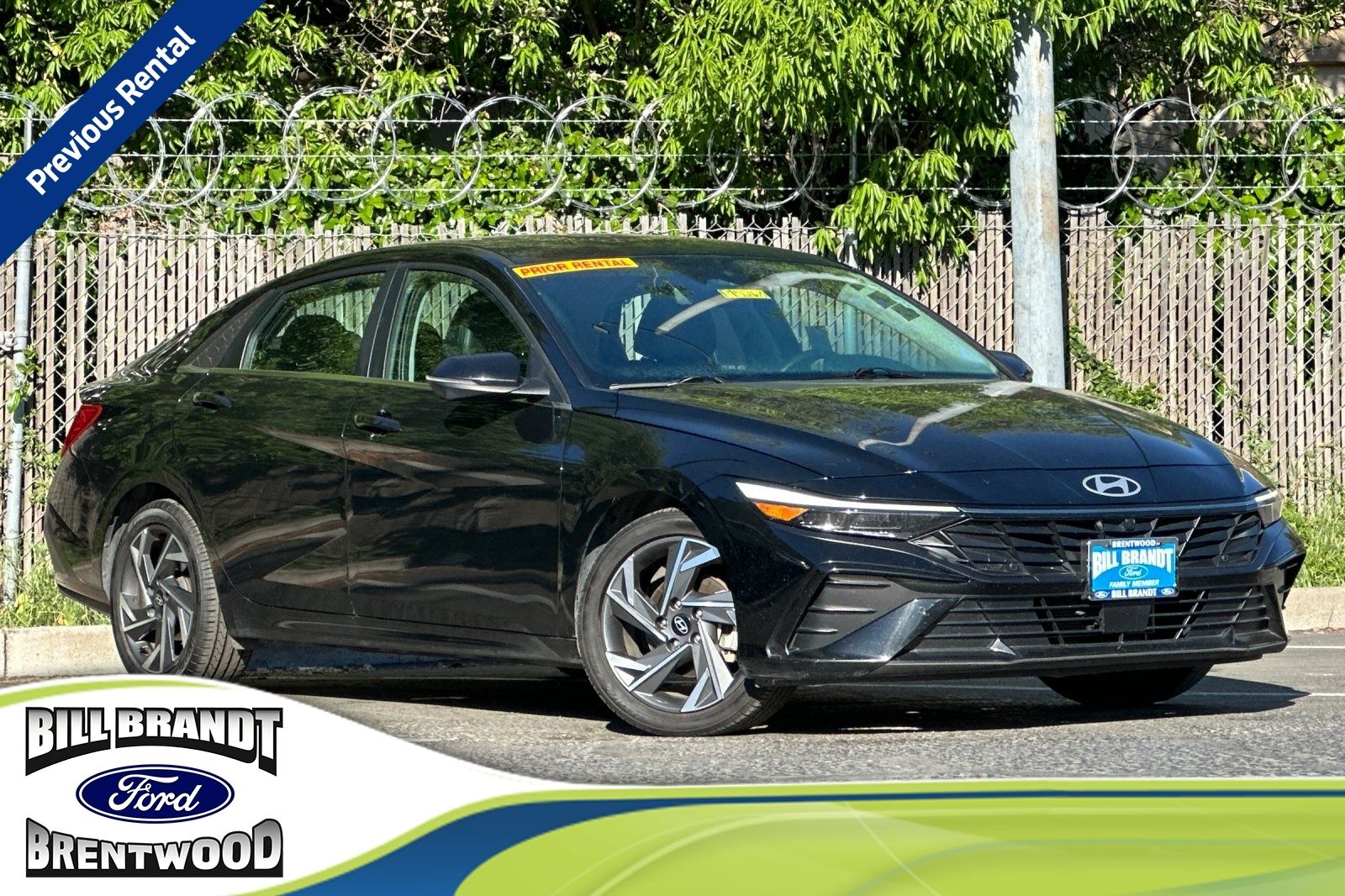Abyss Black 2024 Hyundai Elantra Limited FWD Sedan Front-Wheel Drive Continuously Variable Transmission