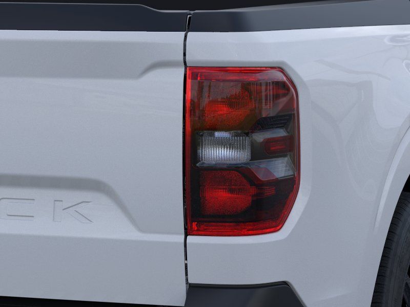 New 2026 Space White Metallic Ford XLT image 22