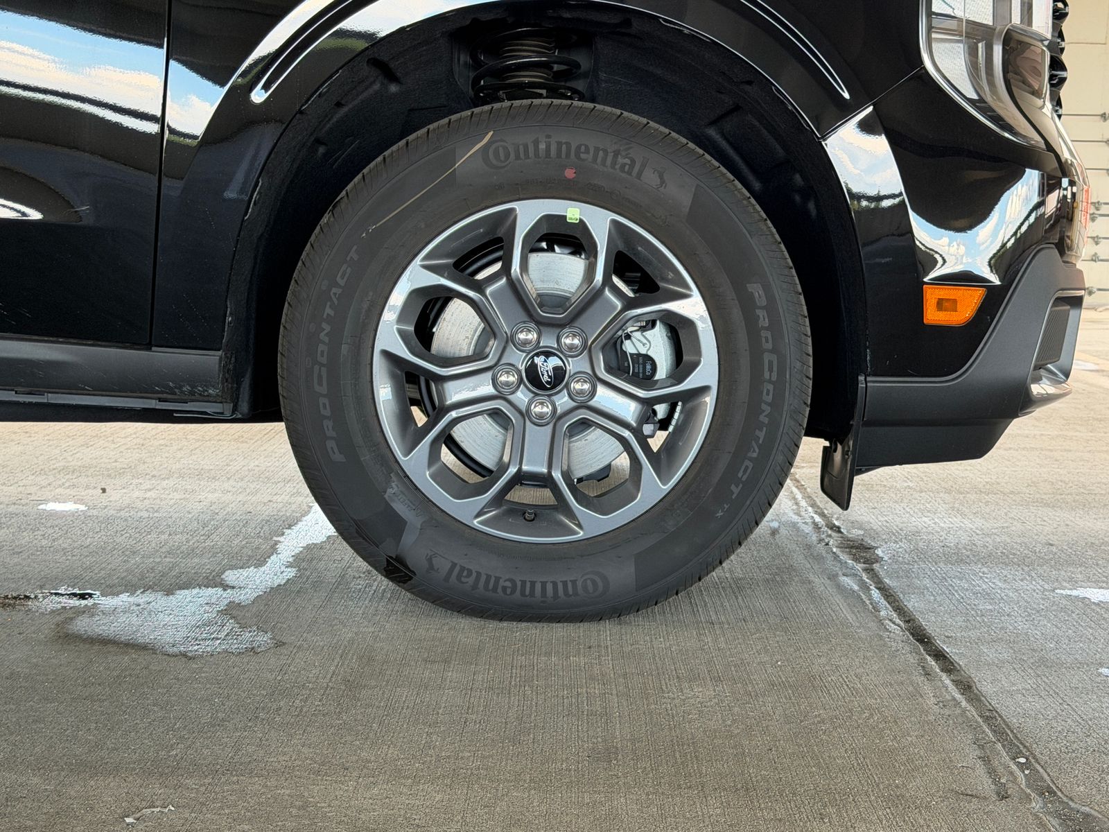 New 2026 Shadow Black Ford XLT image 8
