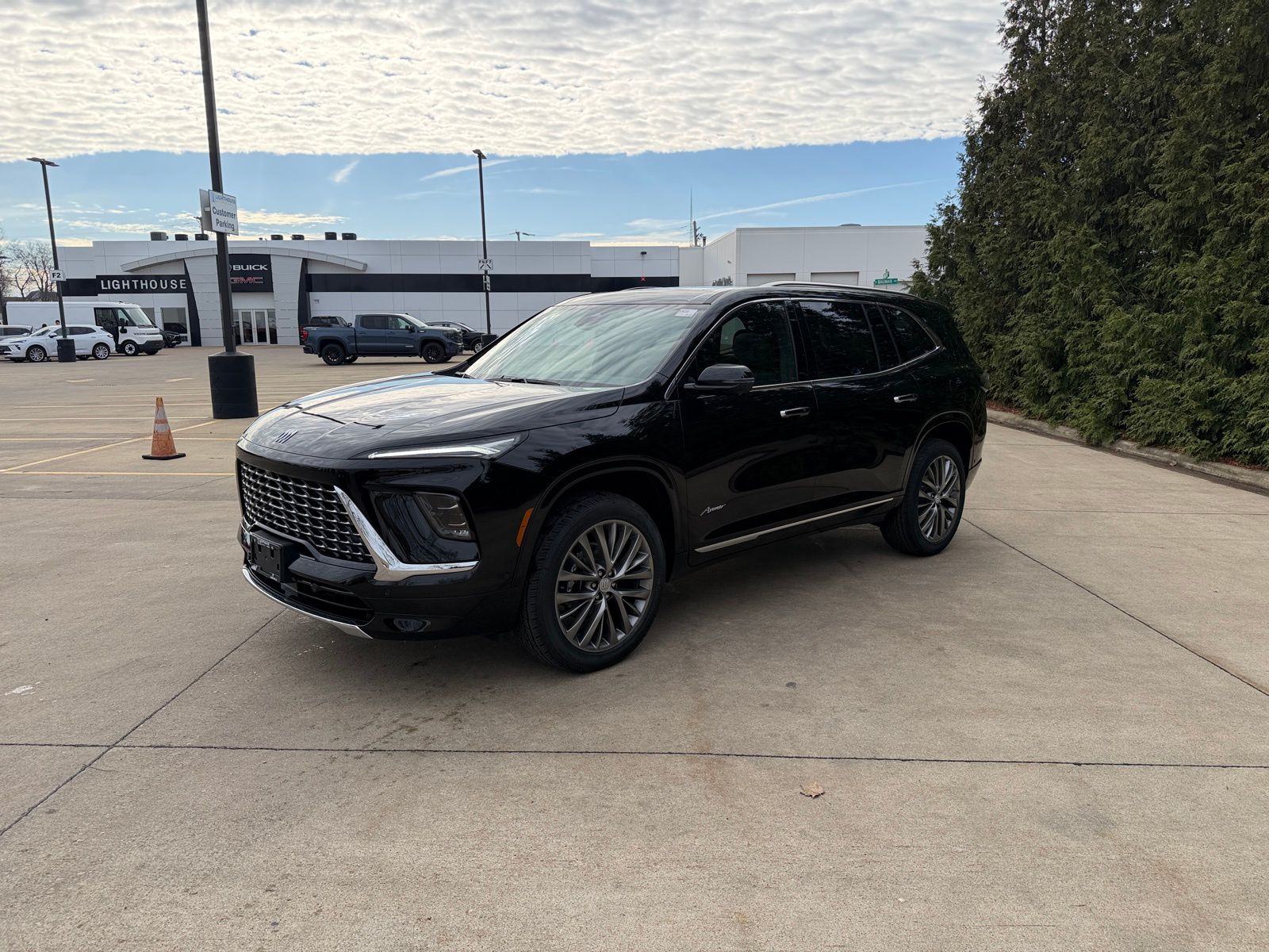 View vehicle photo 7