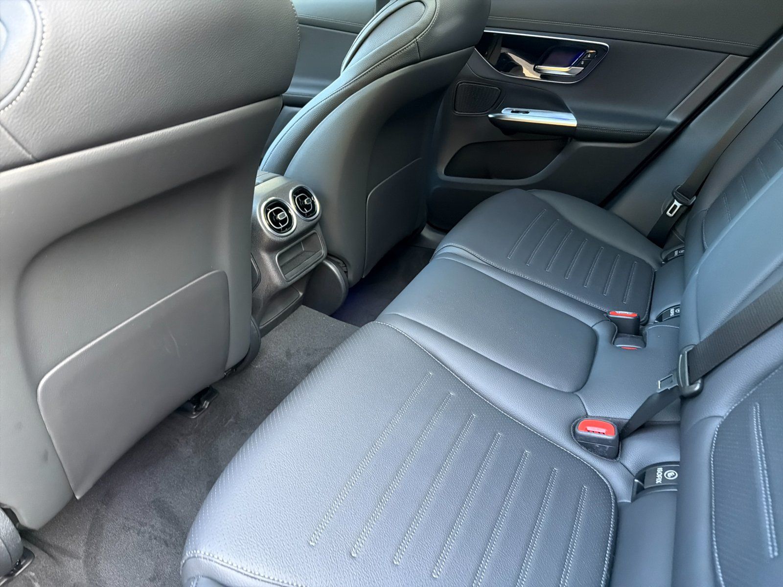 new 2026 Mercedes-Benz GLC car