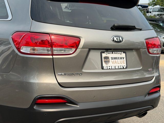 Used 2017 Titanium Silver Kia LX image 36