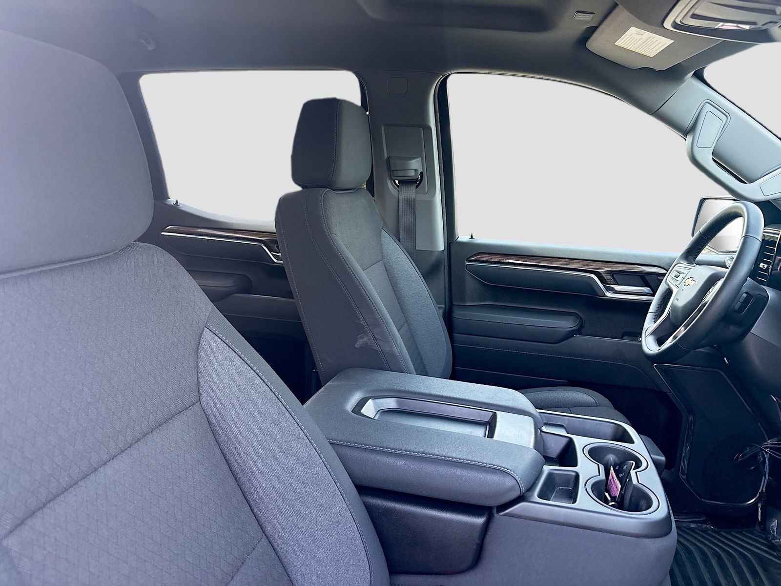 Used 2026 Gray Chevrolet LT image 28
