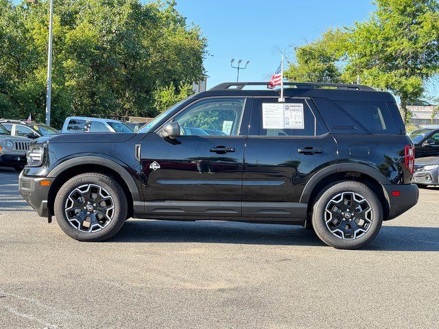 Used 2025 Shadow Black Ford Outer Banks image 7
