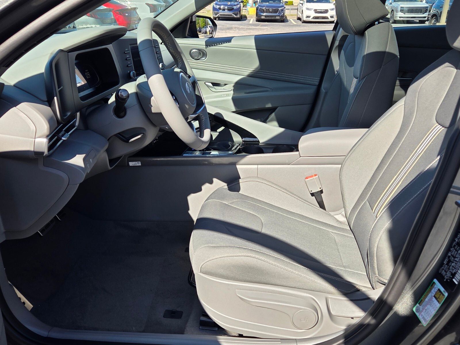 New 2026 Gray HYUNDAI SEL Sport image 5