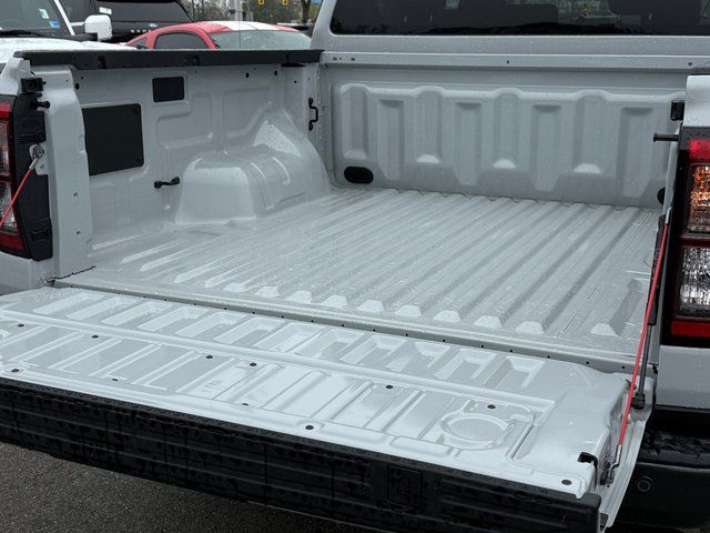 New 2026 Avalanche Ford XLT image 11