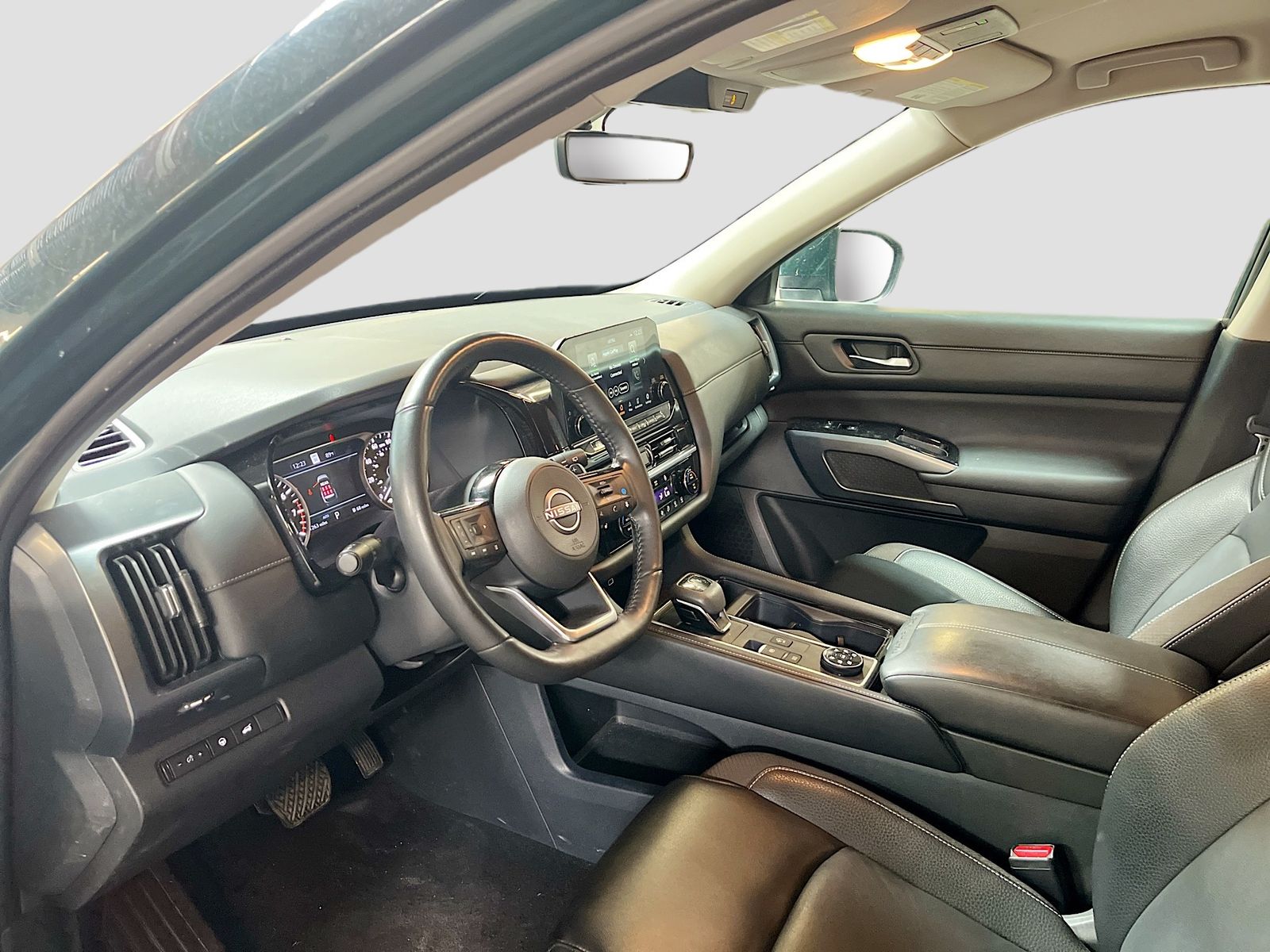 Used 2024 Black Nissan SL image 9