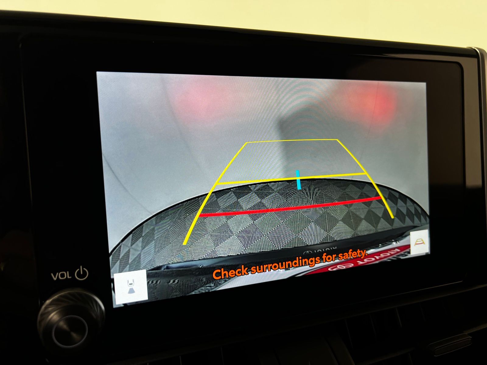 Thumbnail: 2025 Toyota RAV4 - 15