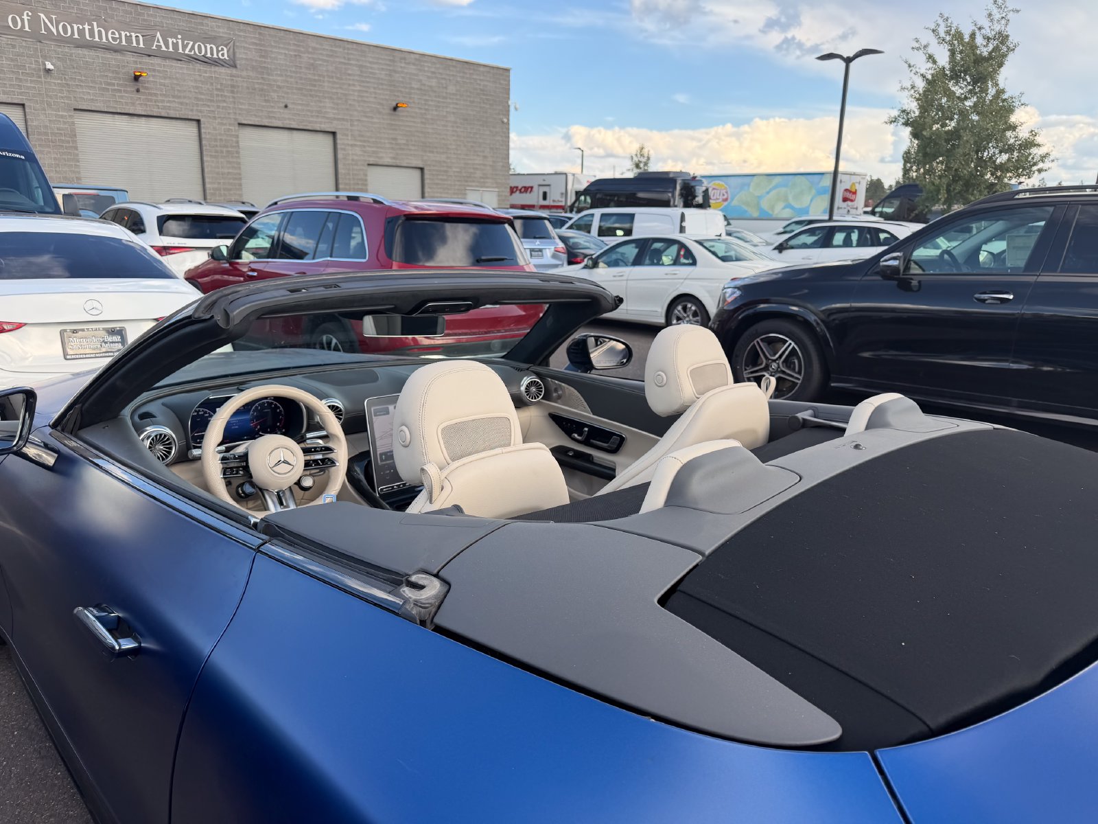 2022 Mercedes-Benz SL-Class SL 63 AMG® — foto completa 5 de 8