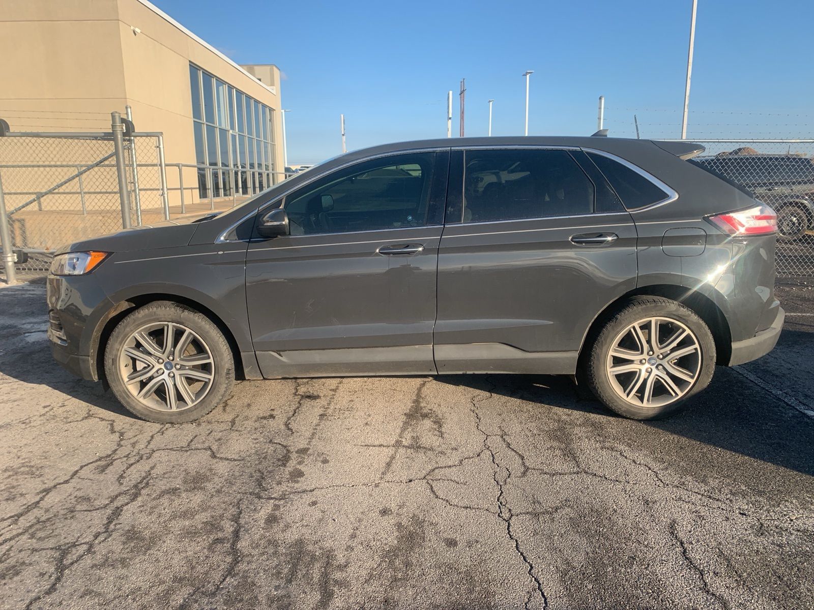 2021 Ford Edge Titanium 5