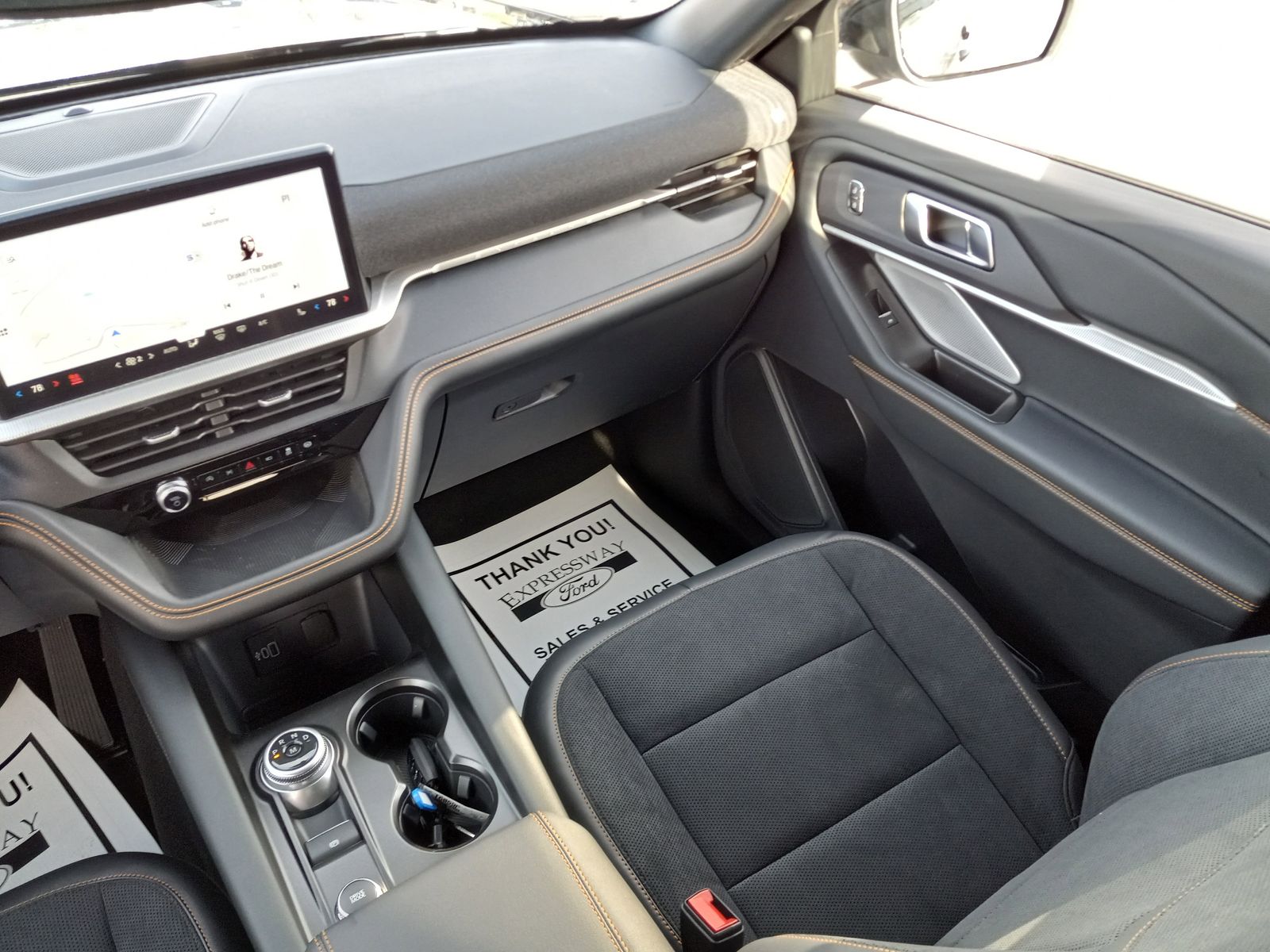 2026 Ford Explorer image 16