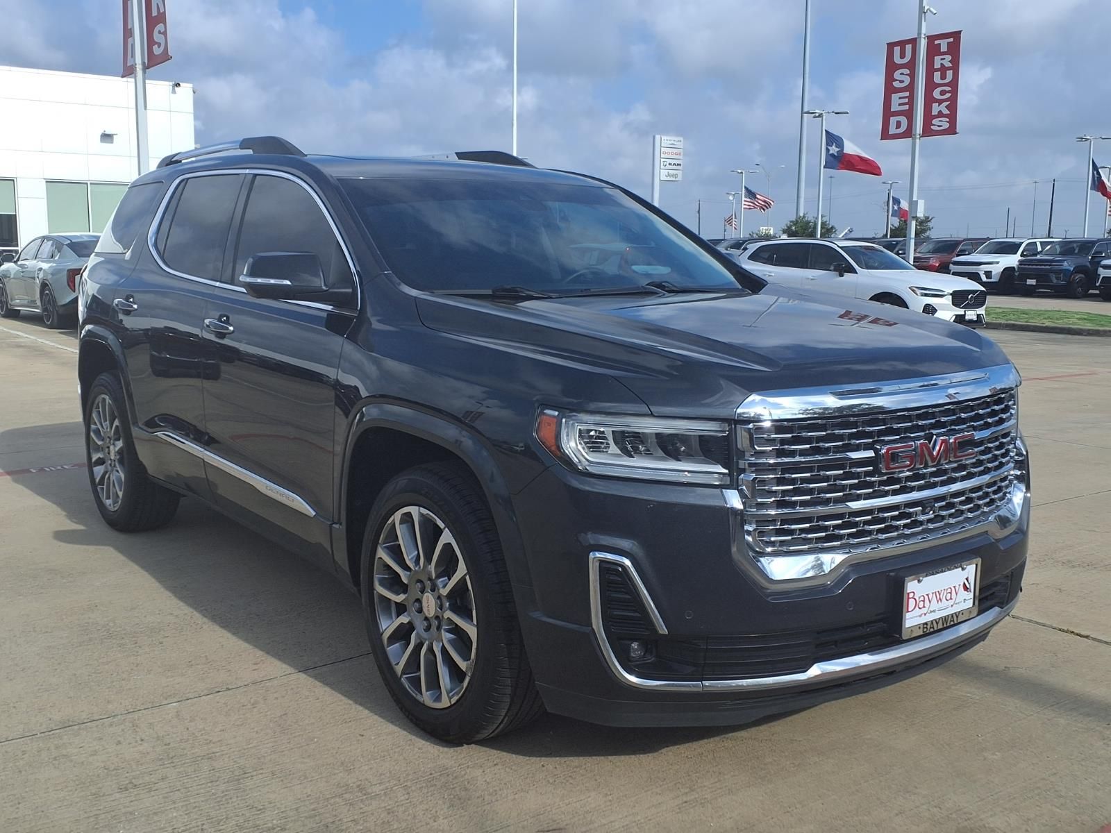 2022 GMC Acadia Denali Green at AutoSavvy Houston Southwest