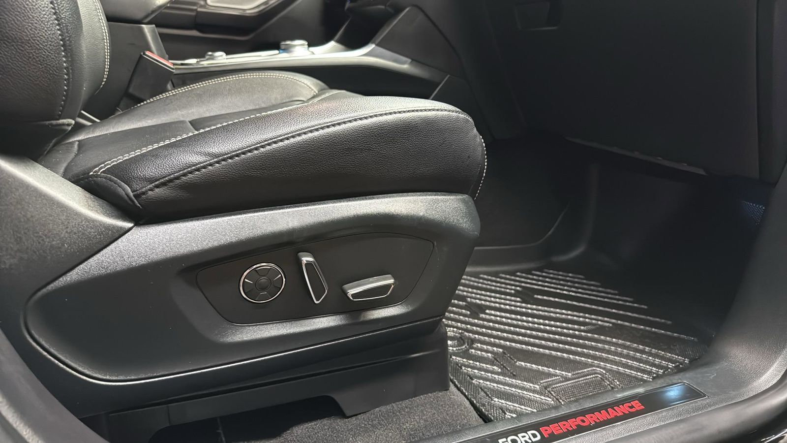 Used Car 2020 Ford Explorer  St For Sale Under $35,000 In Austin, Texas