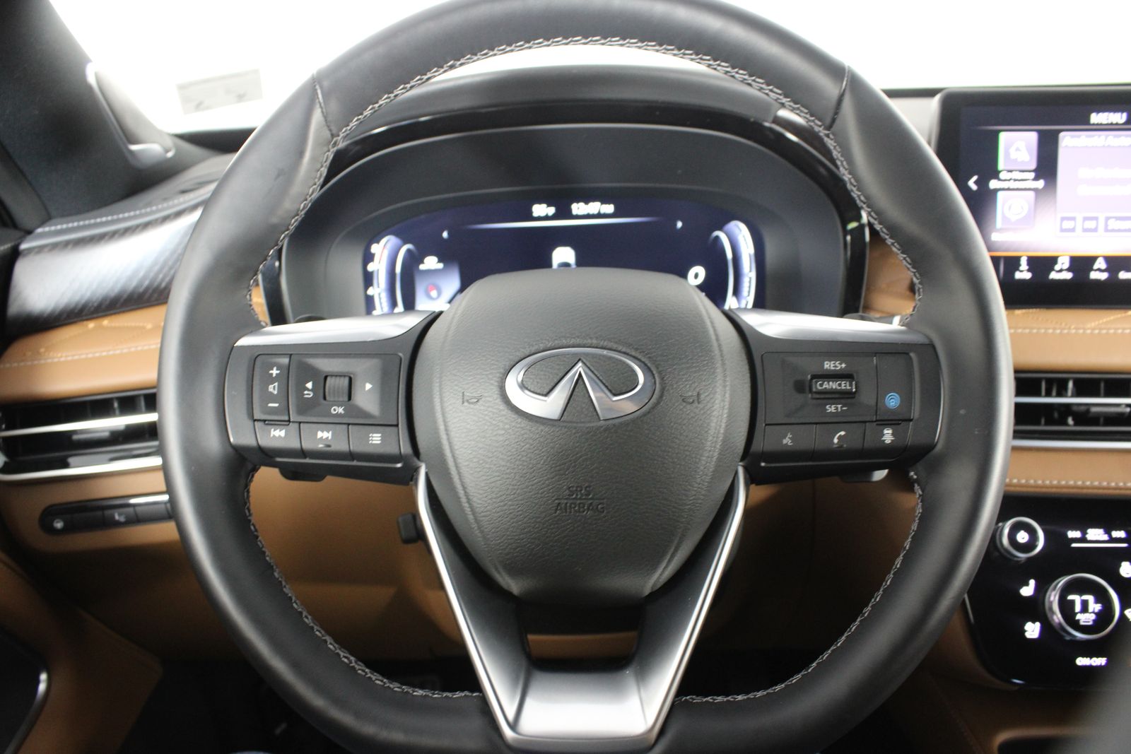Used 2024 Blue INFINITI Autograph image 26