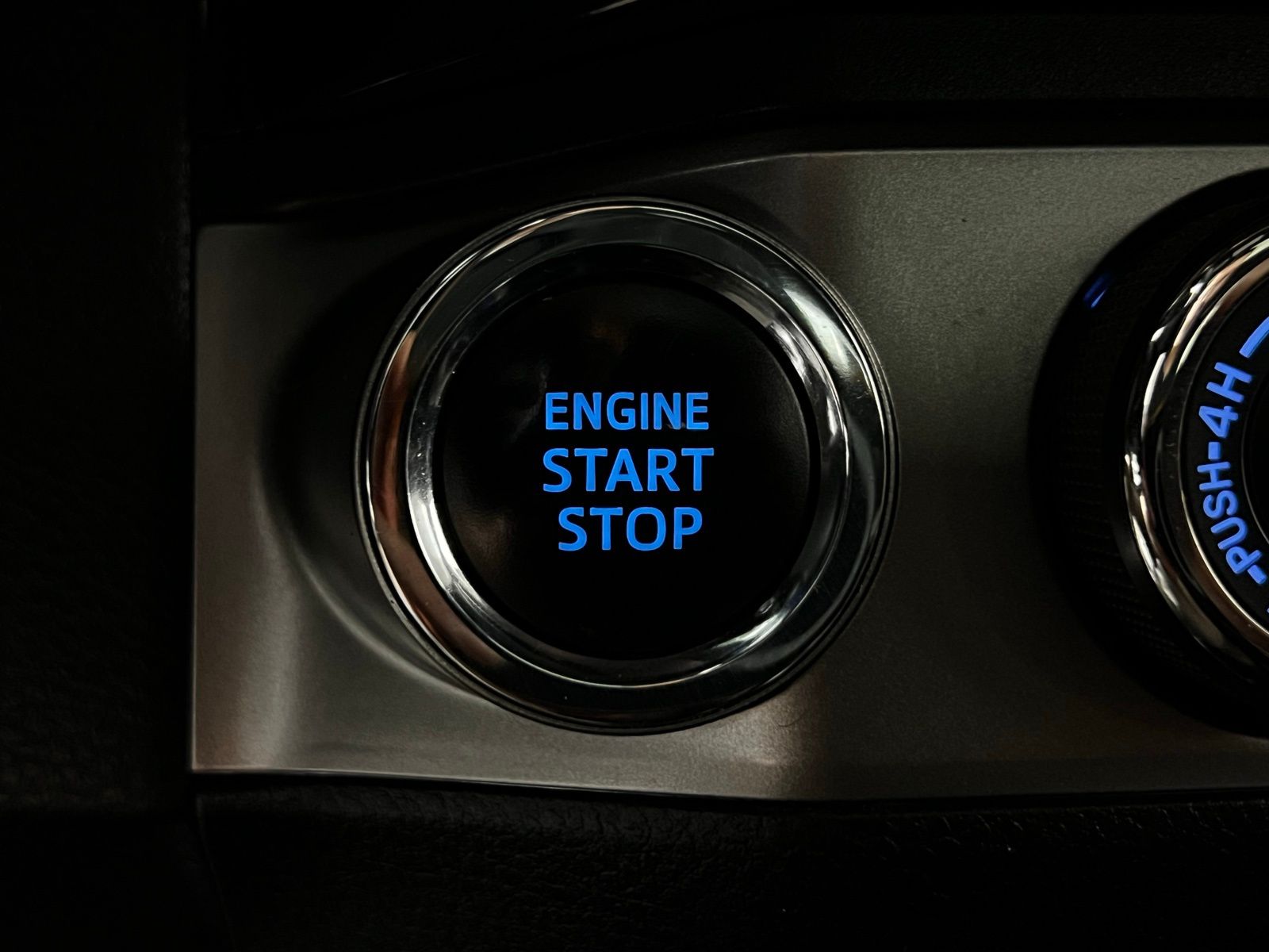 2017 Toyota Tacoma Limited 23