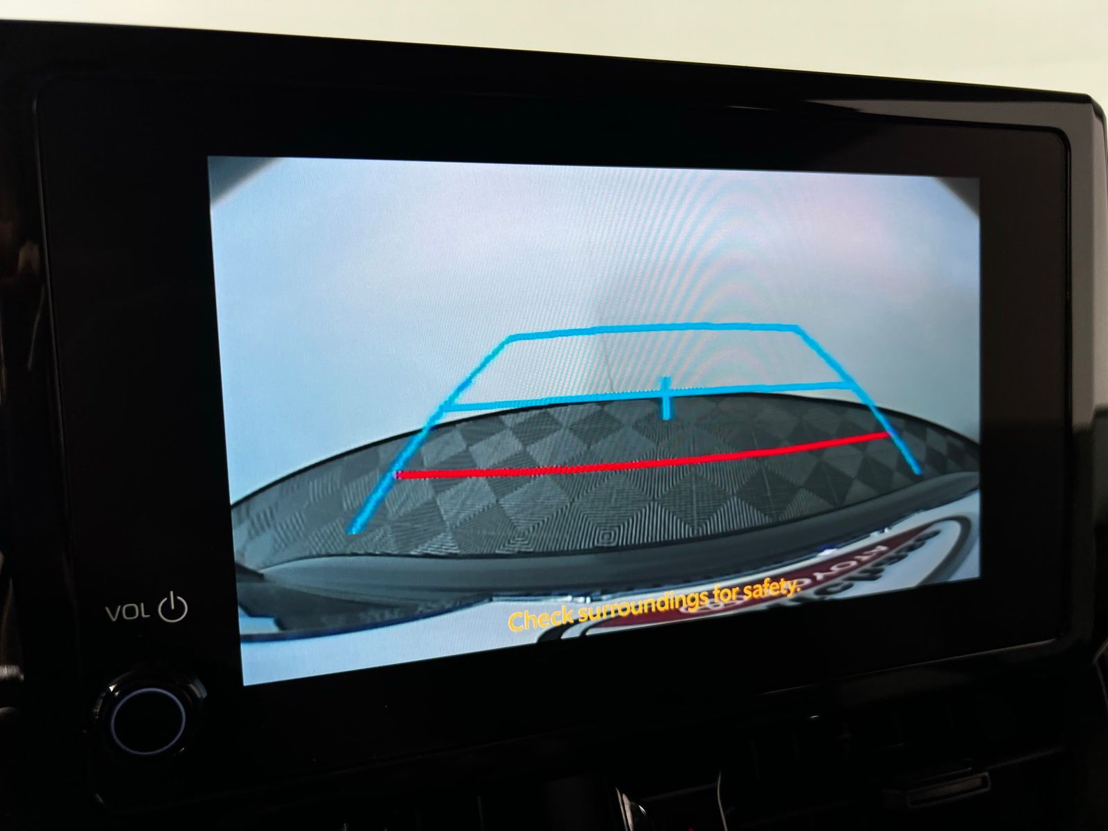 Thumbnail: 2025 Toyota Corolla - 18