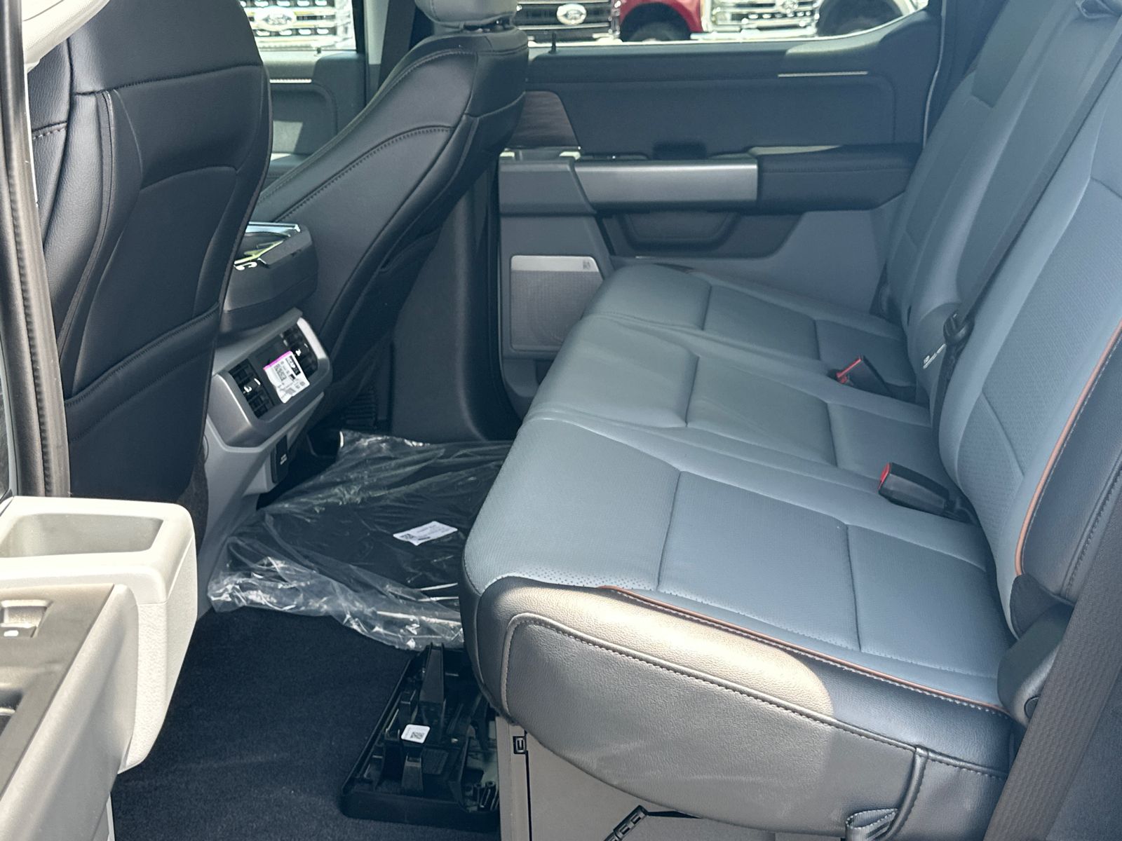 New 2026 Avalanche Ford Lariat® image 22